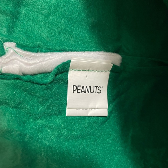 Peanuts Snoopy Christmas Santa Elf Hat NWT - Picture 7 of 11